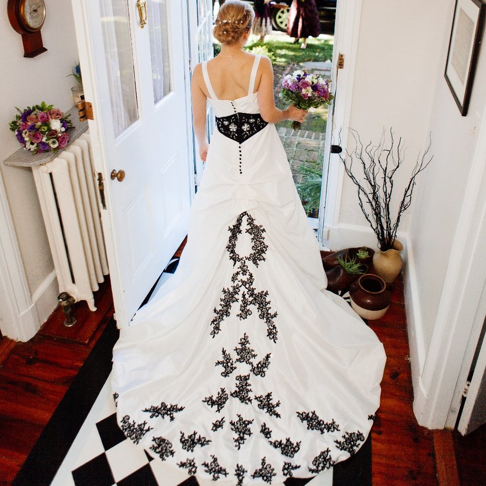 PRICE DROP! Elegant and Unique Black & White A-Line Wedding Dress